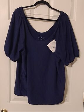 Ava & Viv Navy Eyelet Puff-Sleeve Top